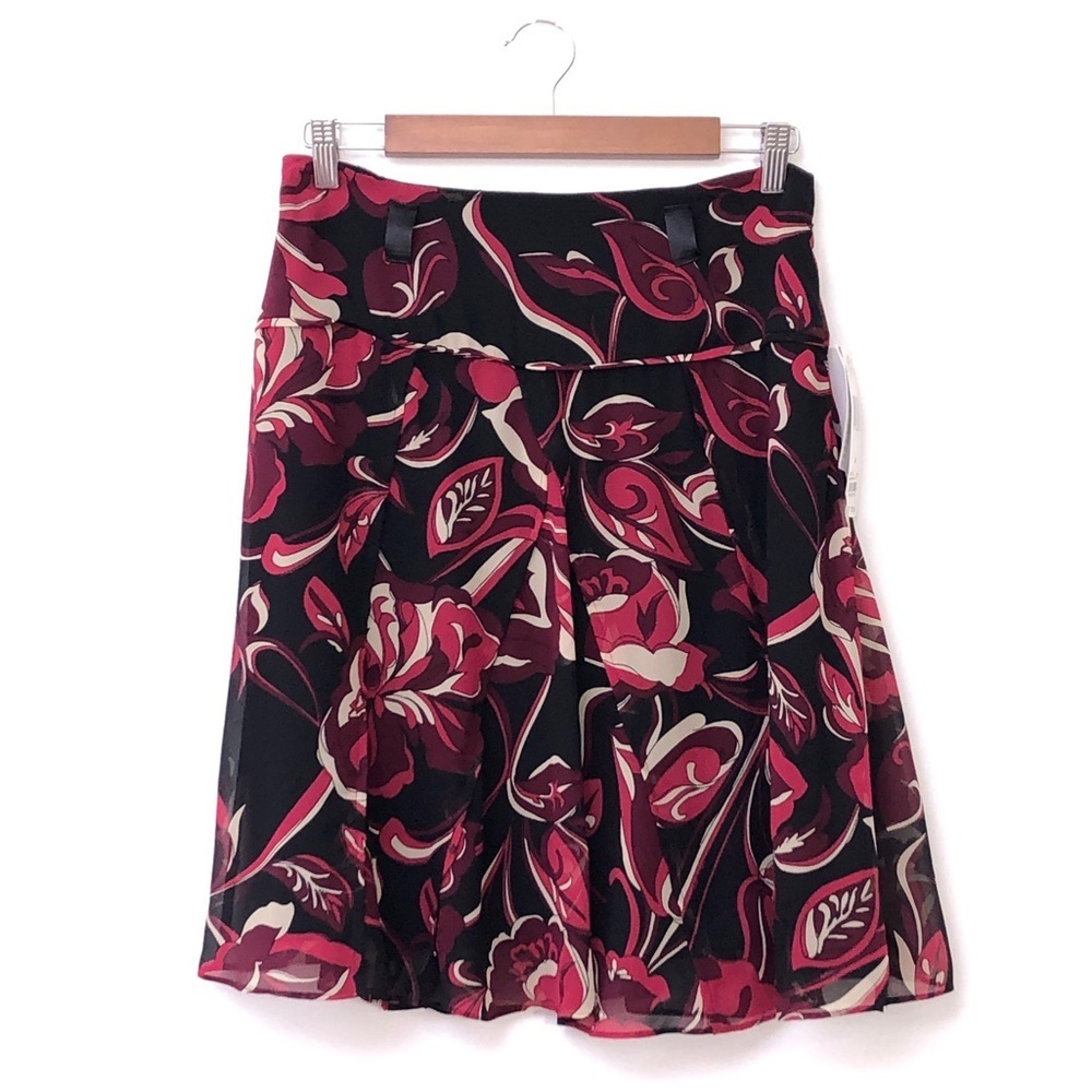 Nine West Black Red Floral 100% Silk Skirt 4